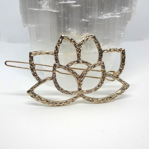 Lotus Gold Hair Barette - Picture 4 of 5